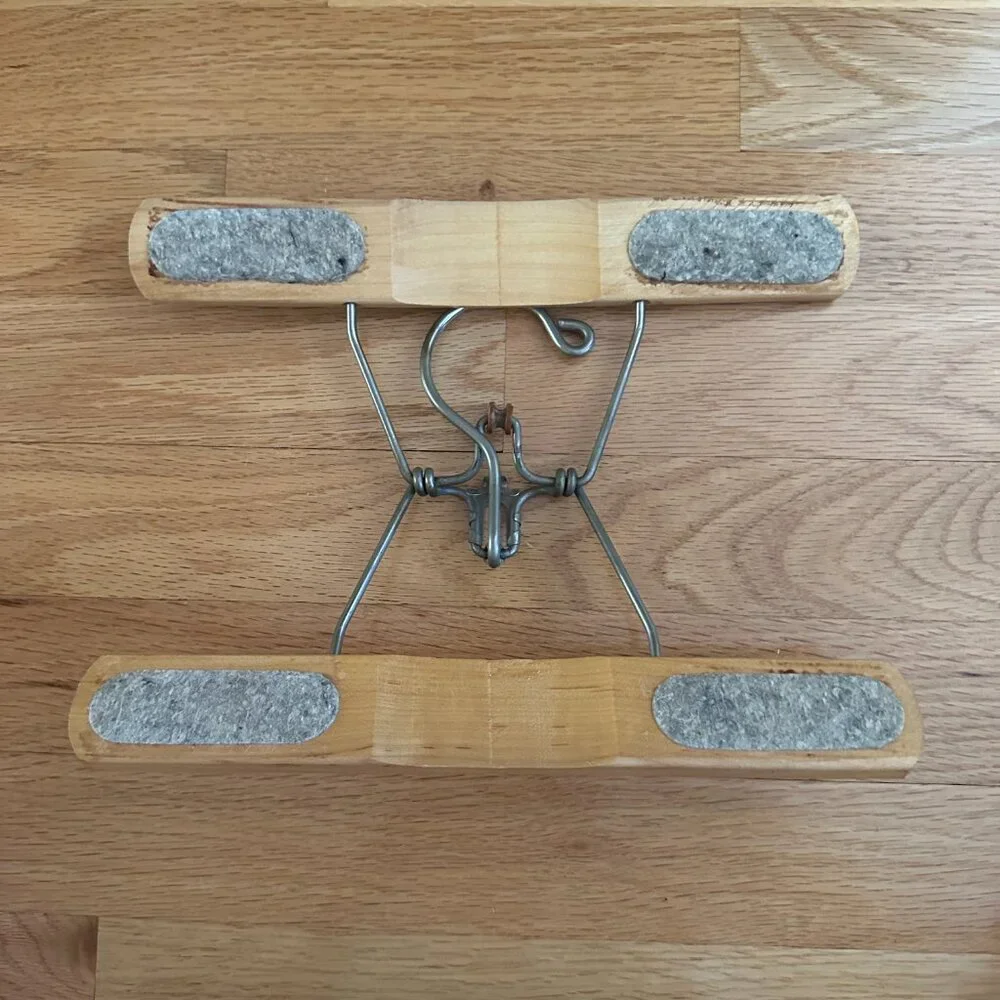The Setwell Pants Skirt Hanger Vintage
